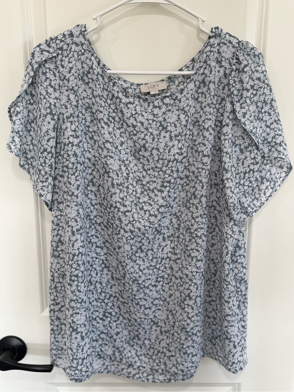LOFT Light Blue and White Floral Ruffle Sleeve Blouse
